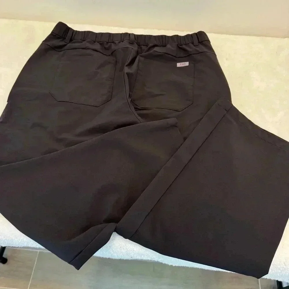FIGS PRO Straight Leg Trouser Classic Short Medium size M